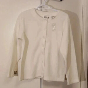 Soft off-white  sweater new with tags